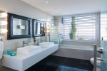 Oceania villa with spacious bathroom - Wedding venue in Cyprus