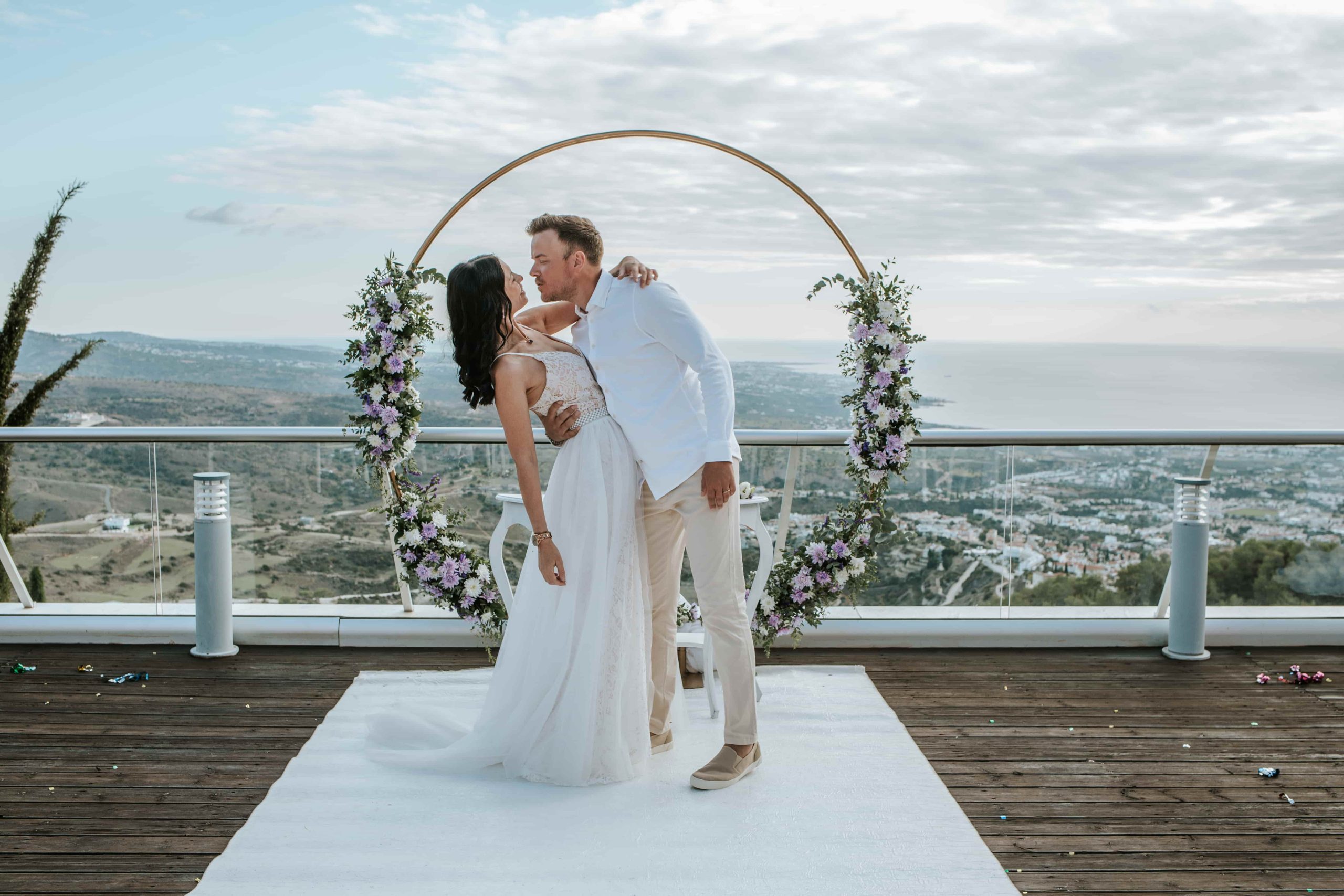 Wedding guide for brides in Cyprus 2027